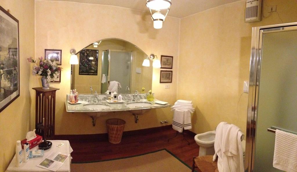 Al Concerto Bed & Breakfast San Benigno Canavese Rom bilde